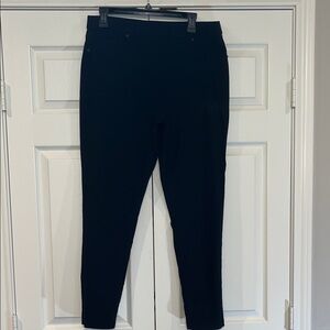 No Boundaries Black Ankle Pants